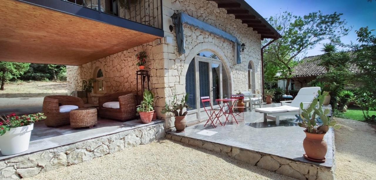 Villa Neli, Palazzolo Acreide, Siracusa, Hot Tub, Wi-Fi & Parking ภายนอก รูปภาพ